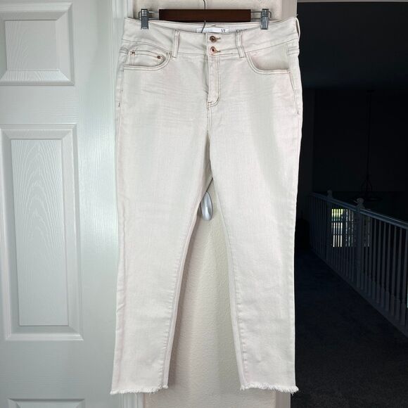 Kylie Women’s High Rise Curvy Skinny Ankle Jeans Raw Hem Size 14 #538 - Picture 1 of 12